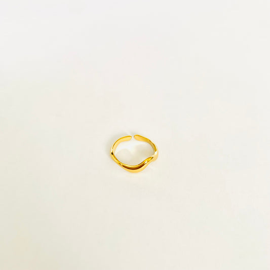 Gold Wave Ring