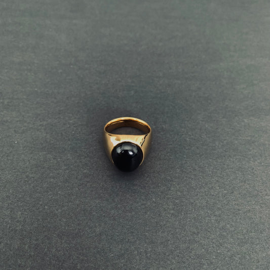 Black Onyx Dome Ring (Gold)