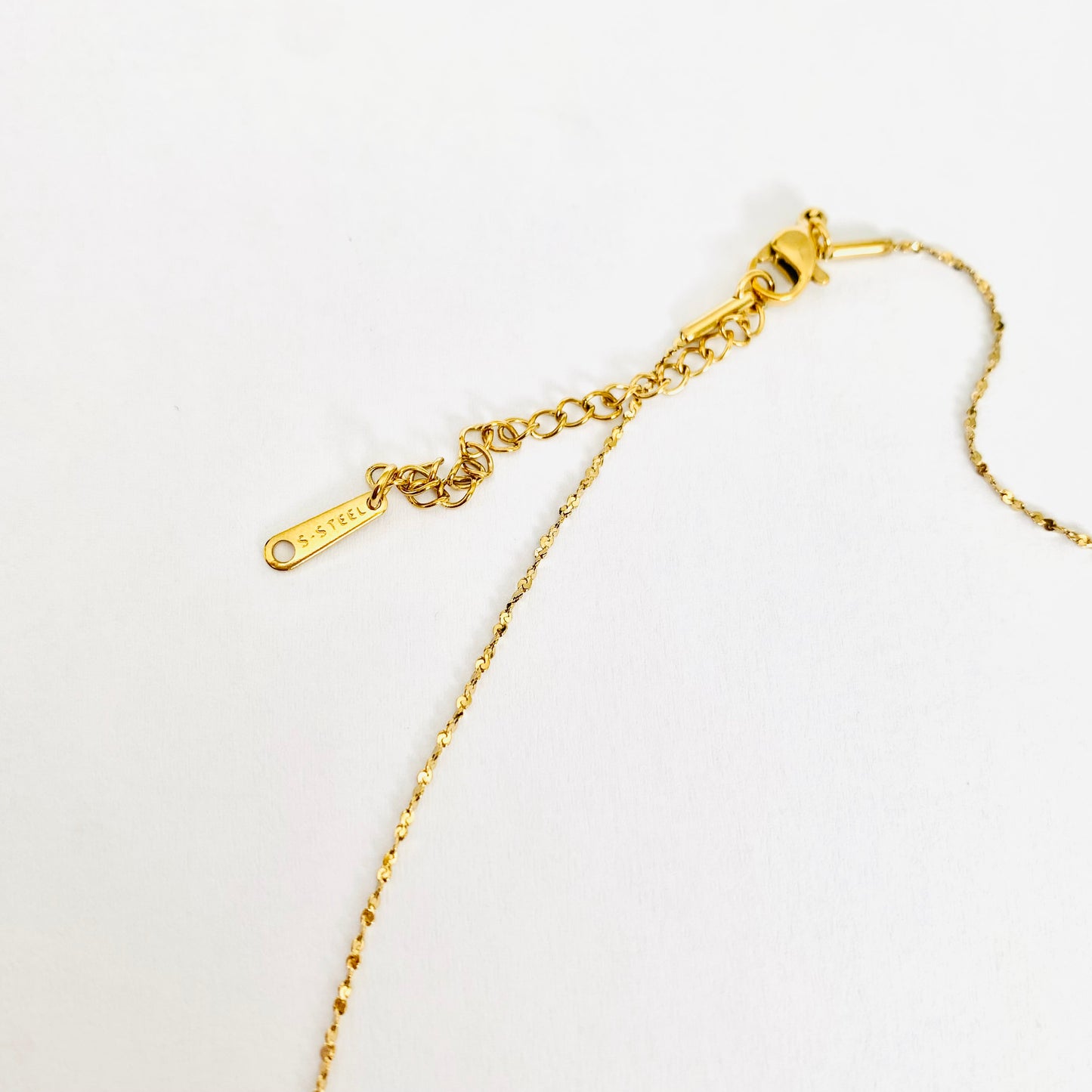 Gold Petal Chain Necklace