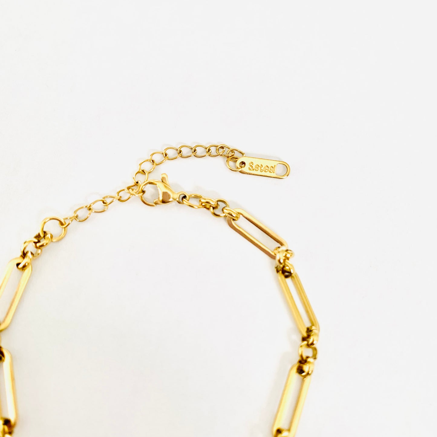 Gold Paperclip Link Bracelet