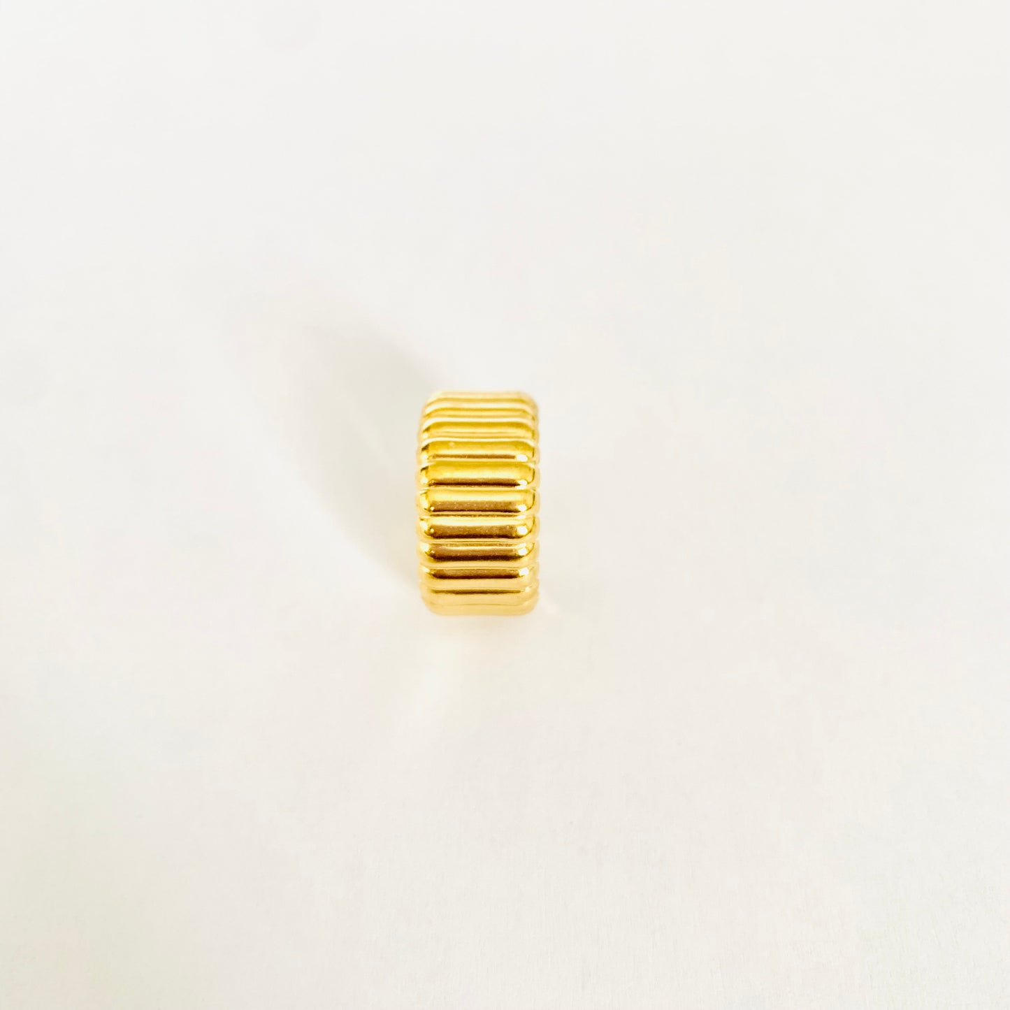 Gold Ribbed Ring