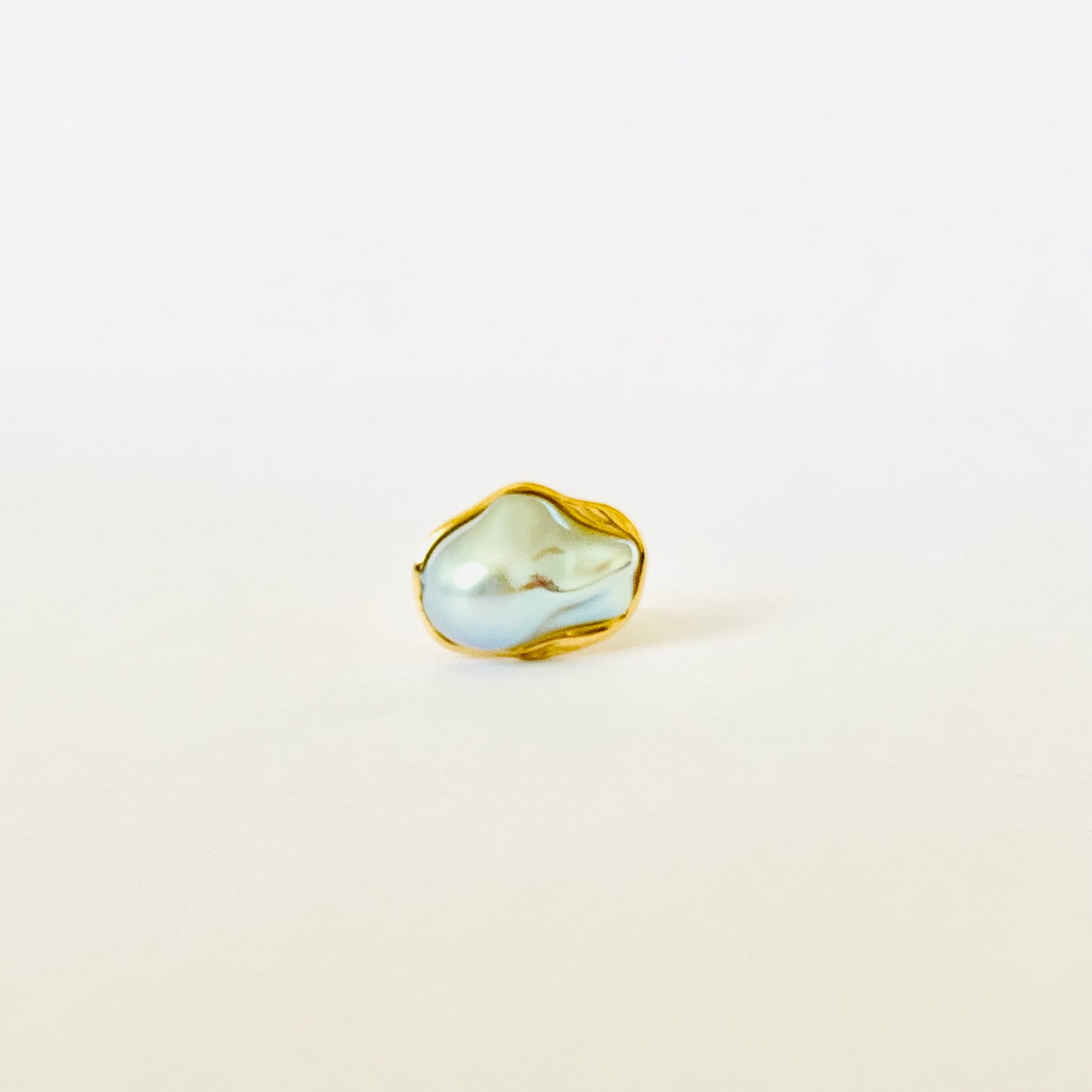 Blue Boroque Pearl Ring