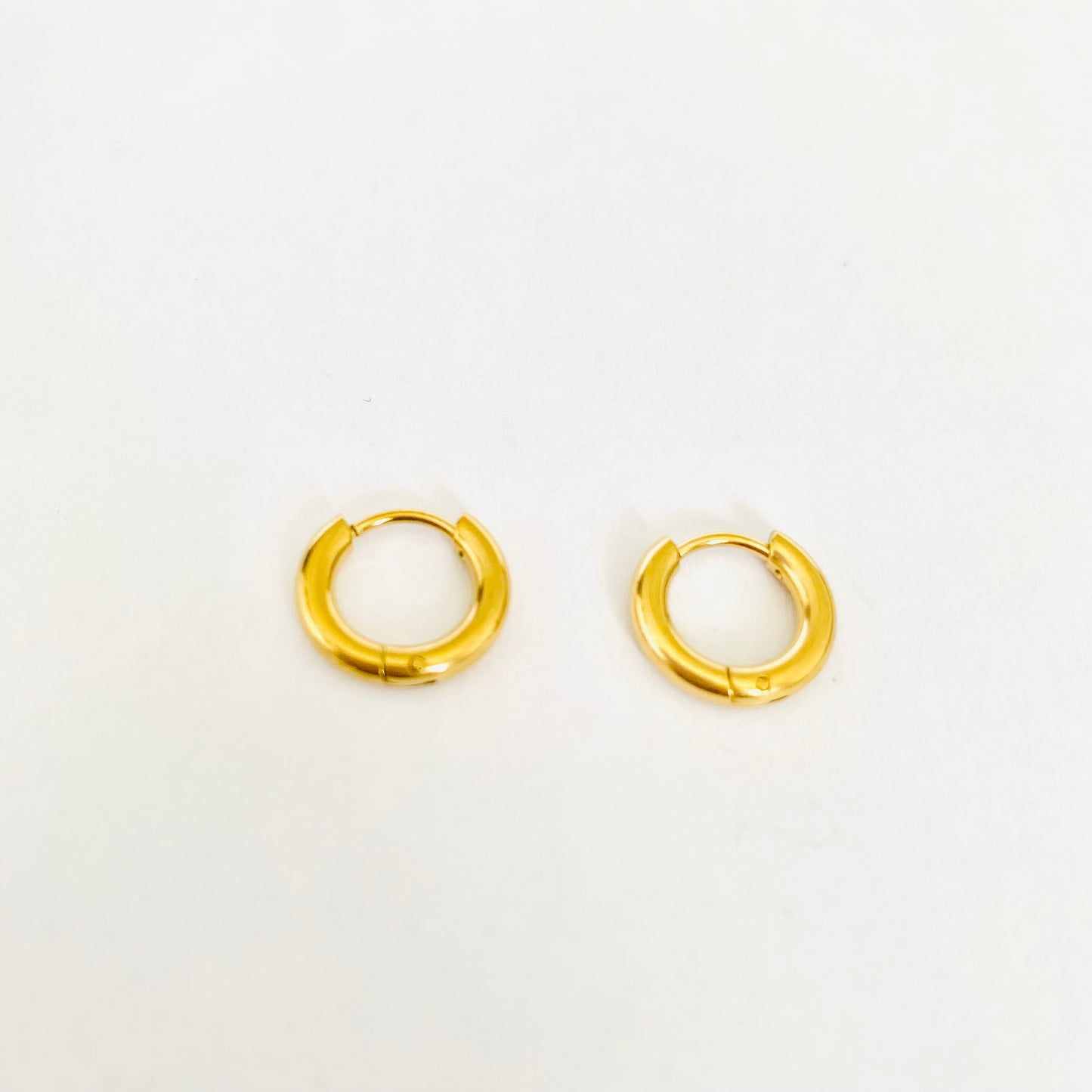 Golden Circle Hoops (8mm)