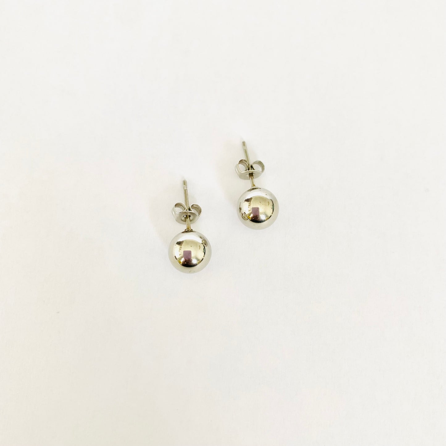 Silver Sphere Studs (8mm)