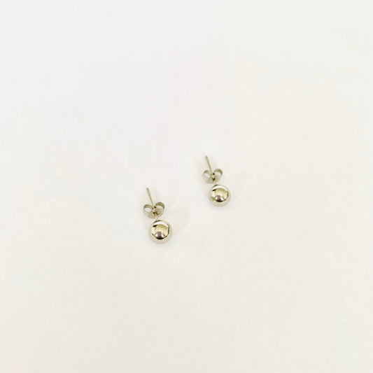 Silver Sphere Studs (6mm)