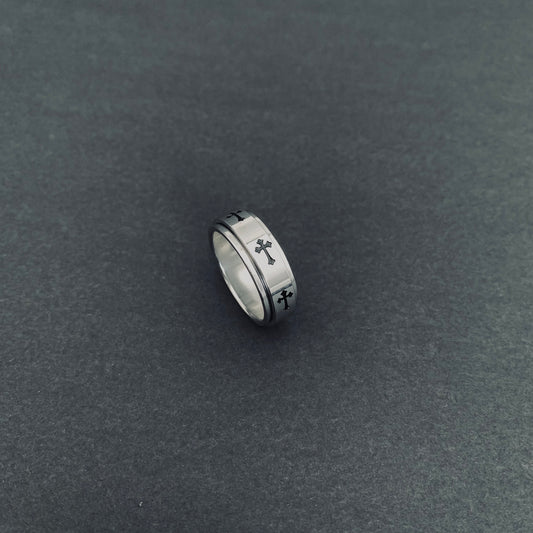 Cross Spinner Ring