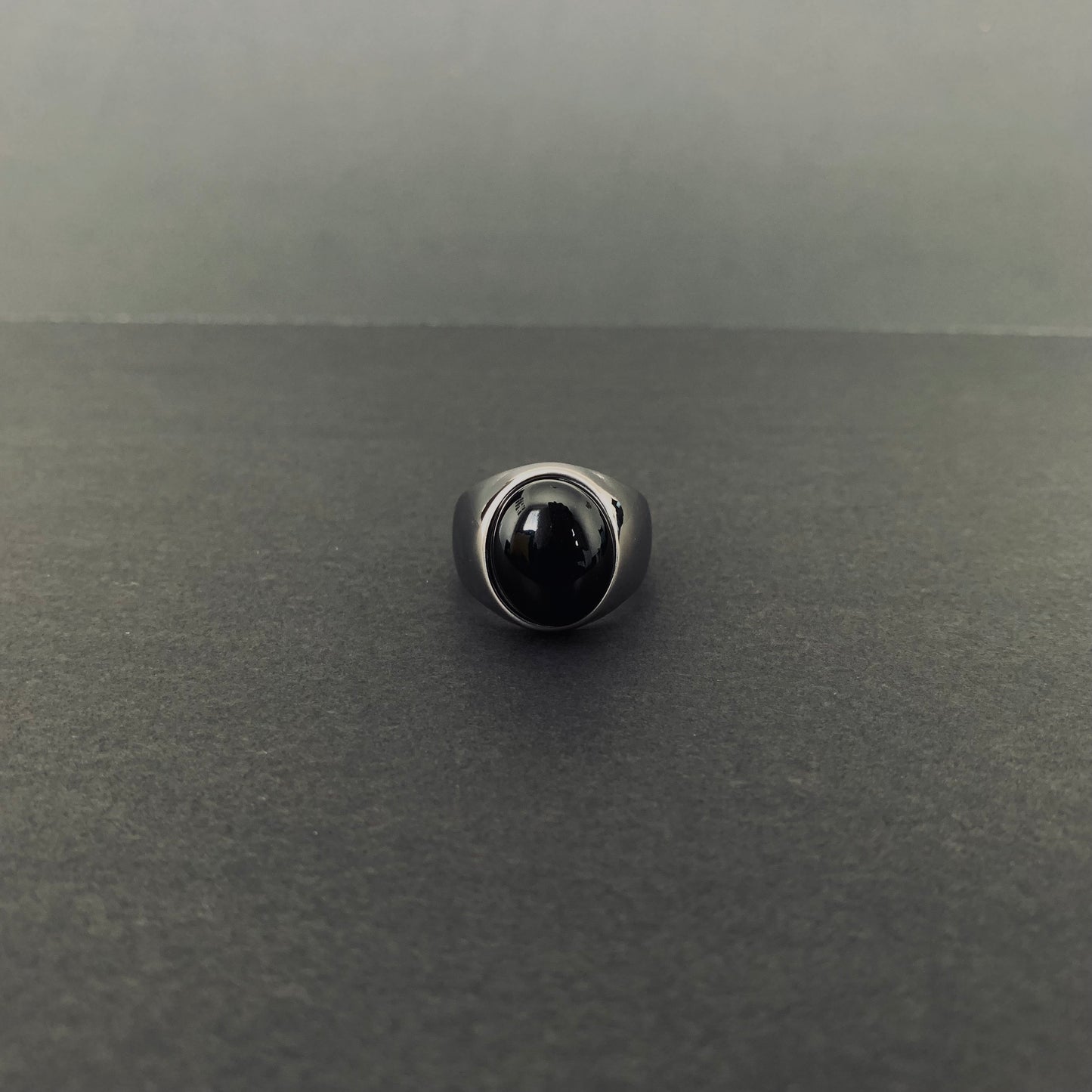 Black Onyx Dome Ring (Silver)