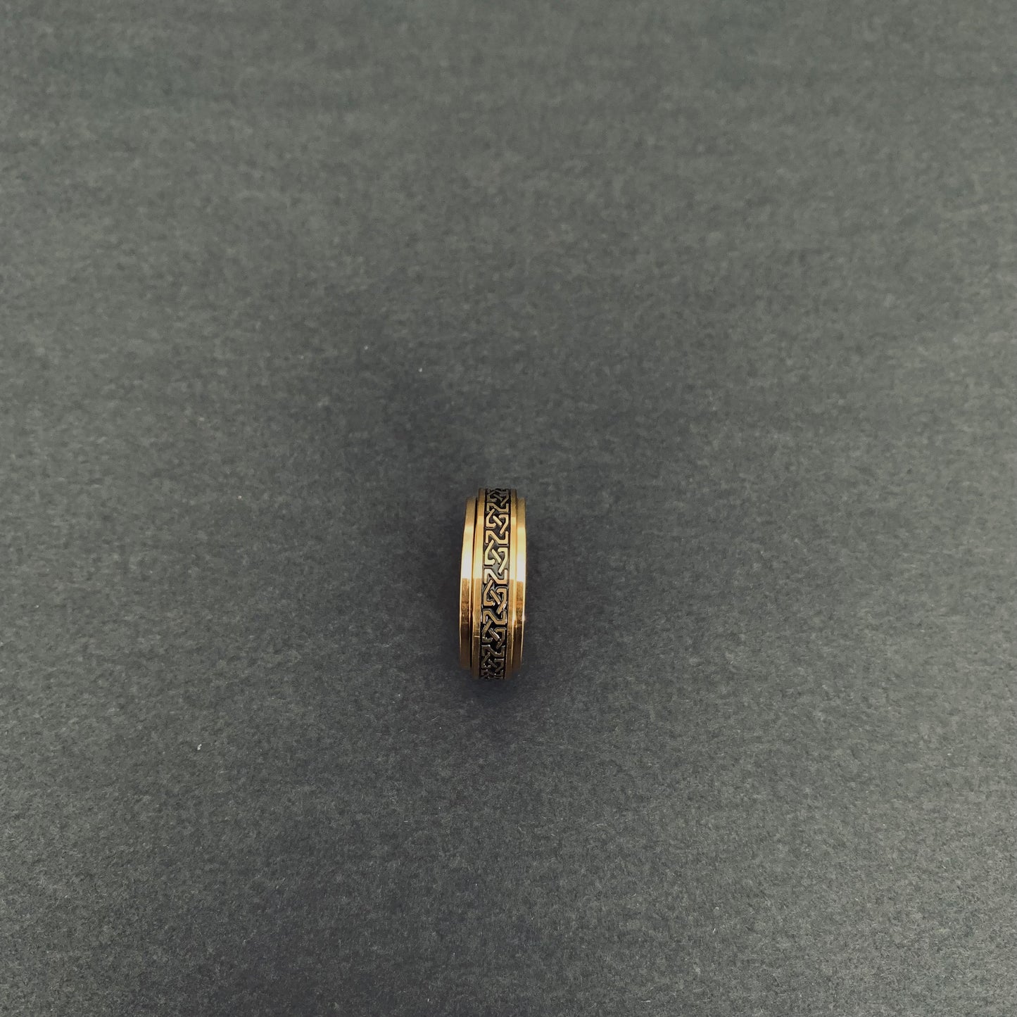 Gold-toned Celtic Knot Spinner Ring