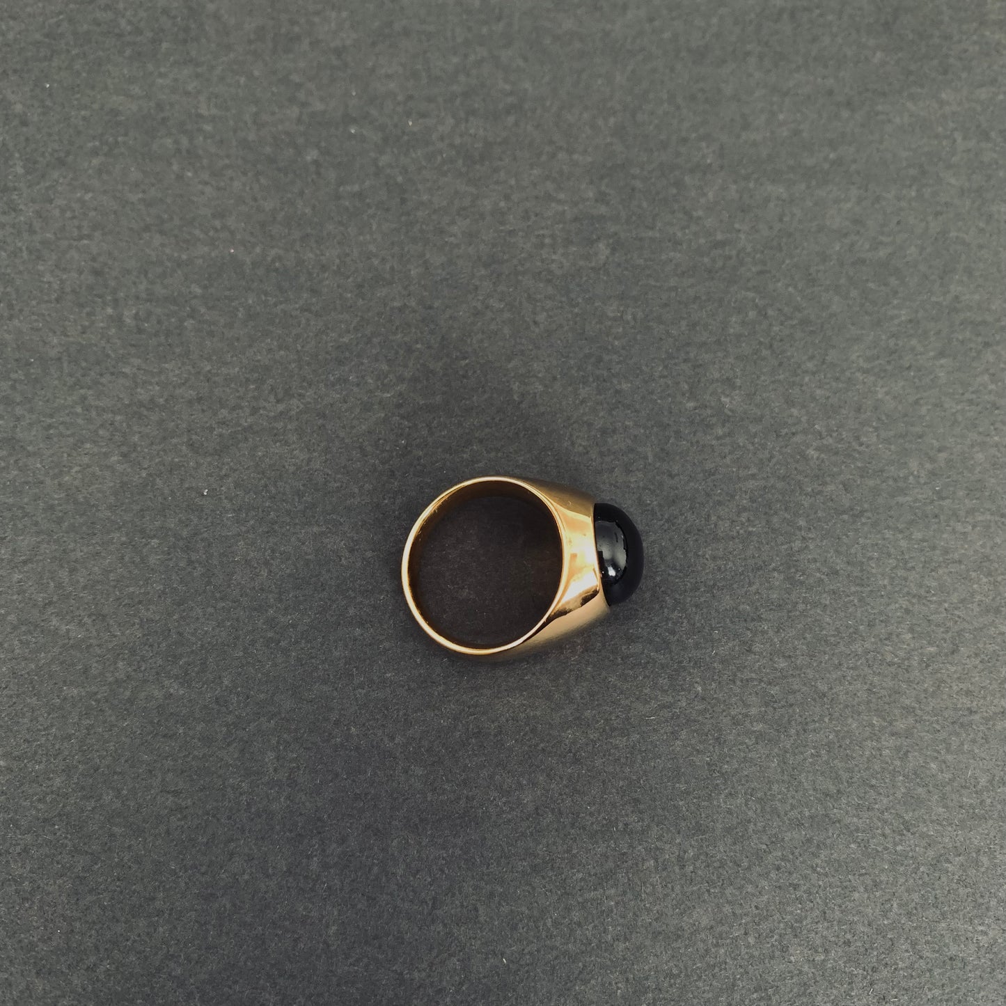 Black Onyx Dome Ring (Gold)