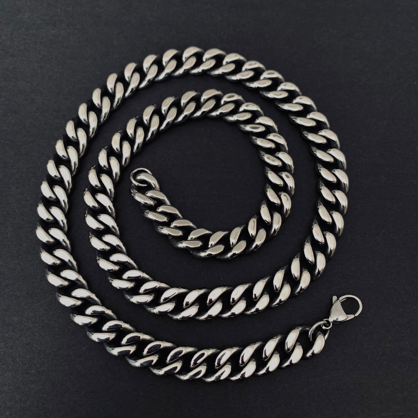 Retro Silver  Cuban Link Chain Necklace