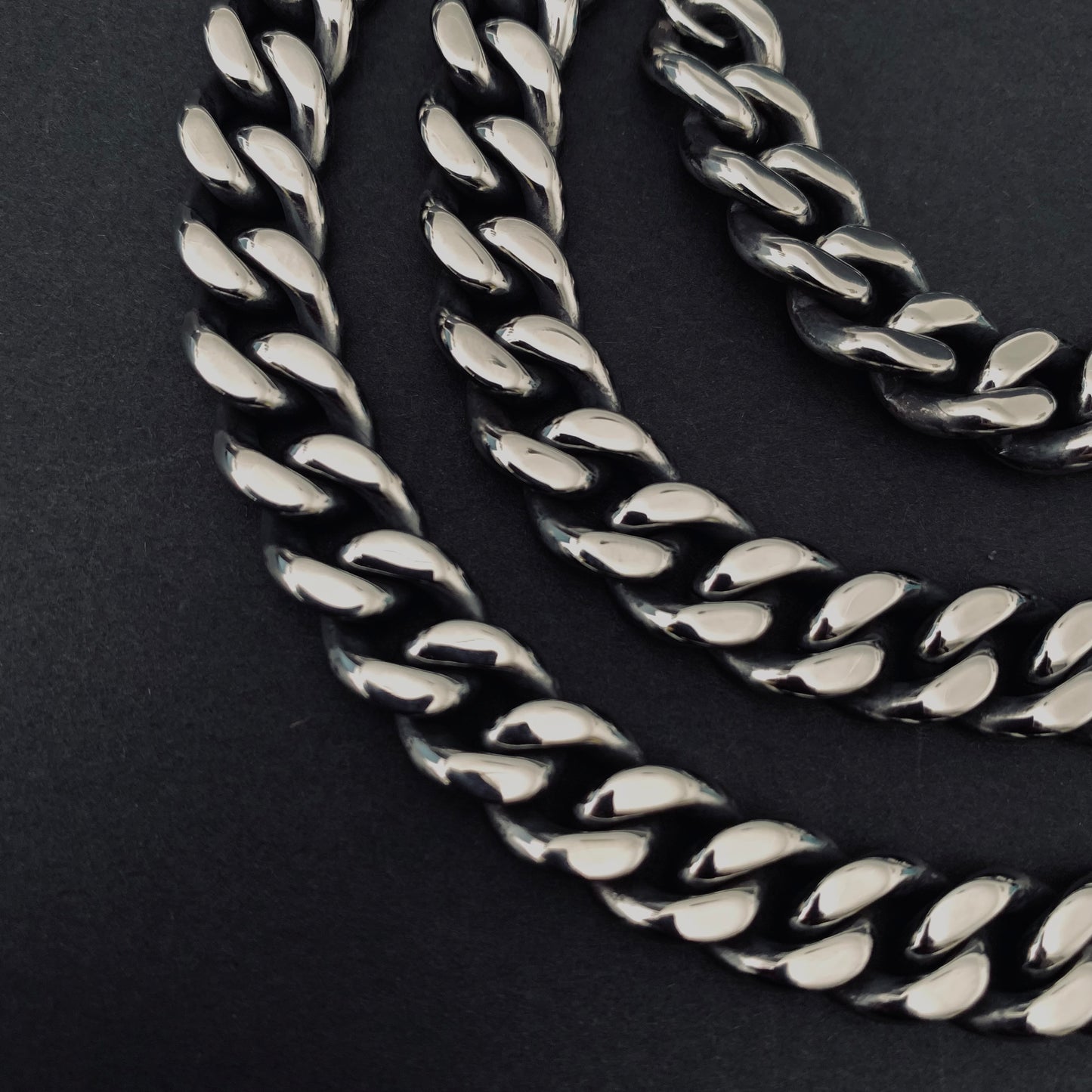 Retro Silver  Cuban Link Chain Necklace