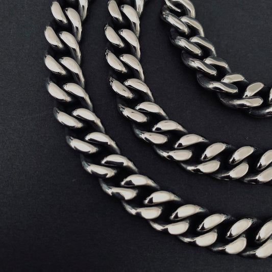 Retro Silver  Cuban Link Chain Necklace