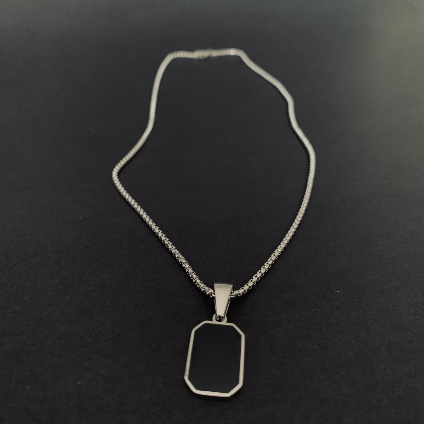 Silver Onyx Pendant Chain Necklace