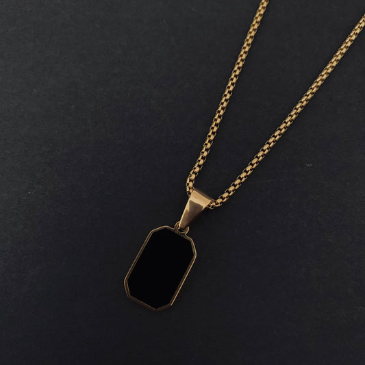 Gold Onyx Pendant Chain Necklace