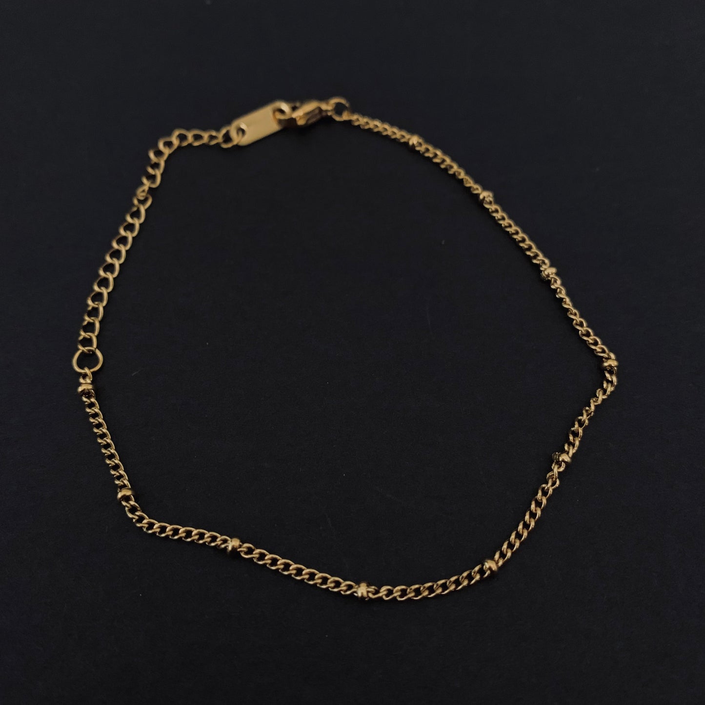 Gold Beaded Curb Link Chain Bracelet