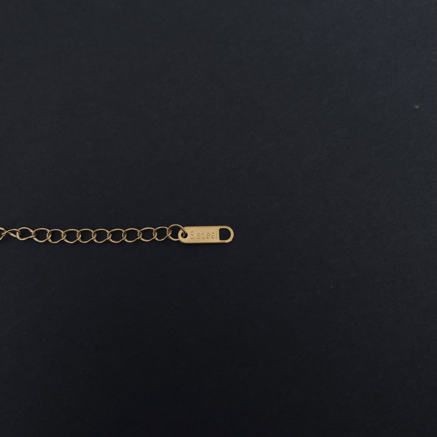 Gold Curb Link Bracelet