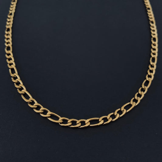 Gold Figaro Chain Necklace (550X5)